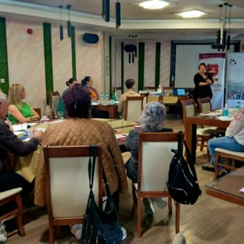 f8959870-c9aa-4161-8eb3-3b70f686b503