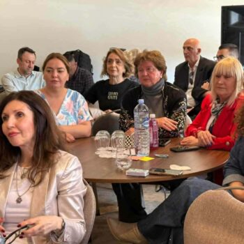 7903b774-0aee-4397-95c8-f6aaa75e519a