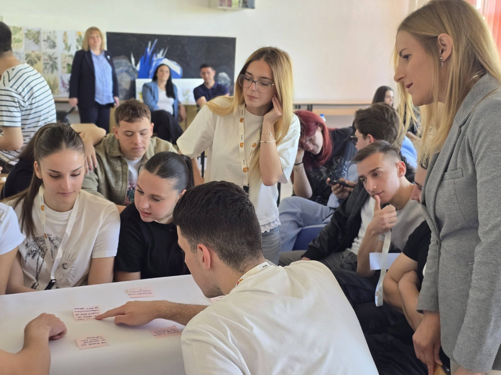 Aktivitet edukativ mbi procesin zgjedhor me nxënës të shkollave të mesme në Veles